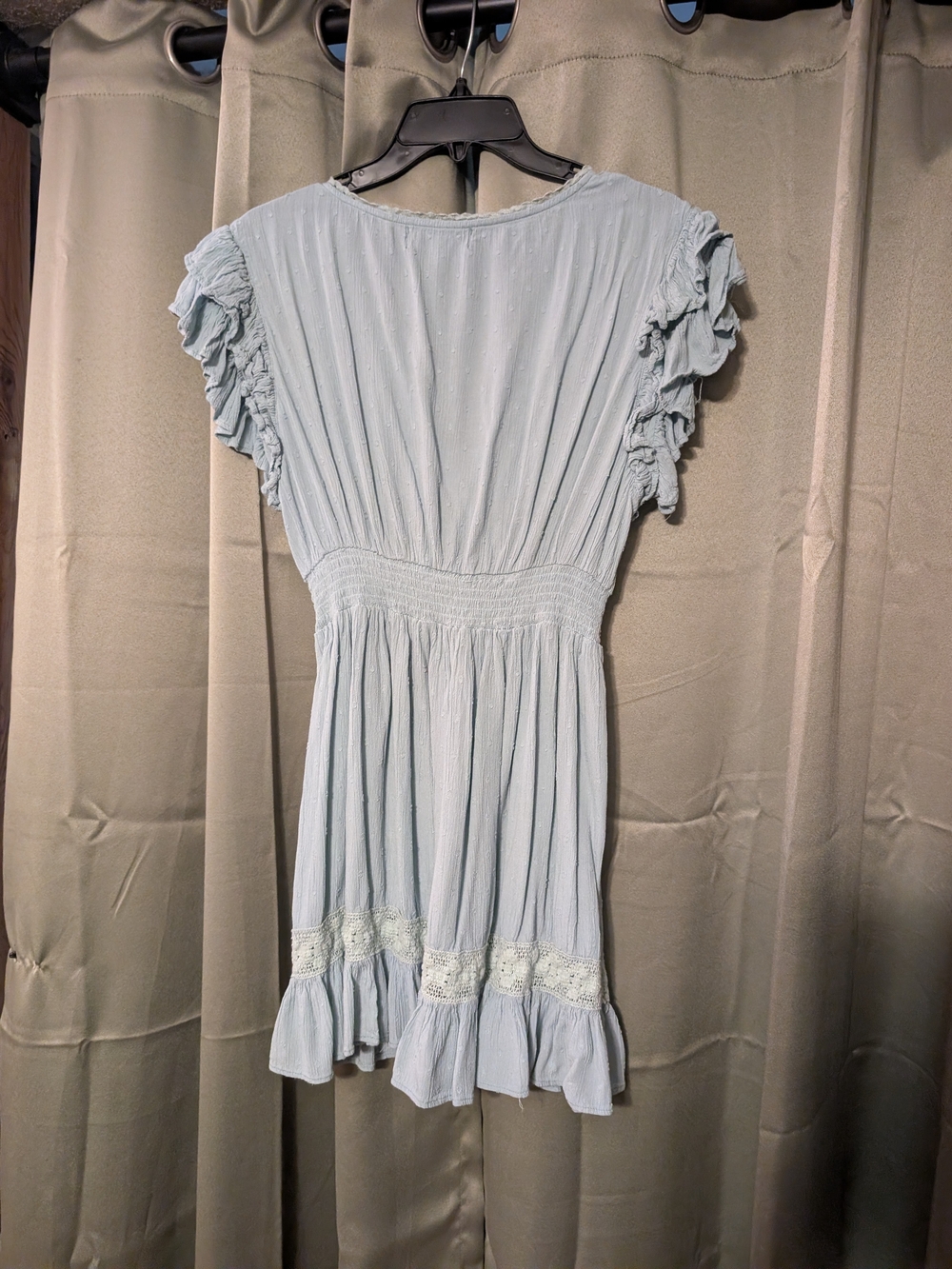V Neck Top - Picture 2 of 2